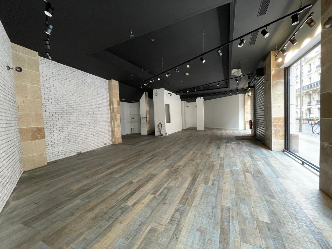 Commerce Paris 197m² Location commerce Paris OLCOM2534231 2